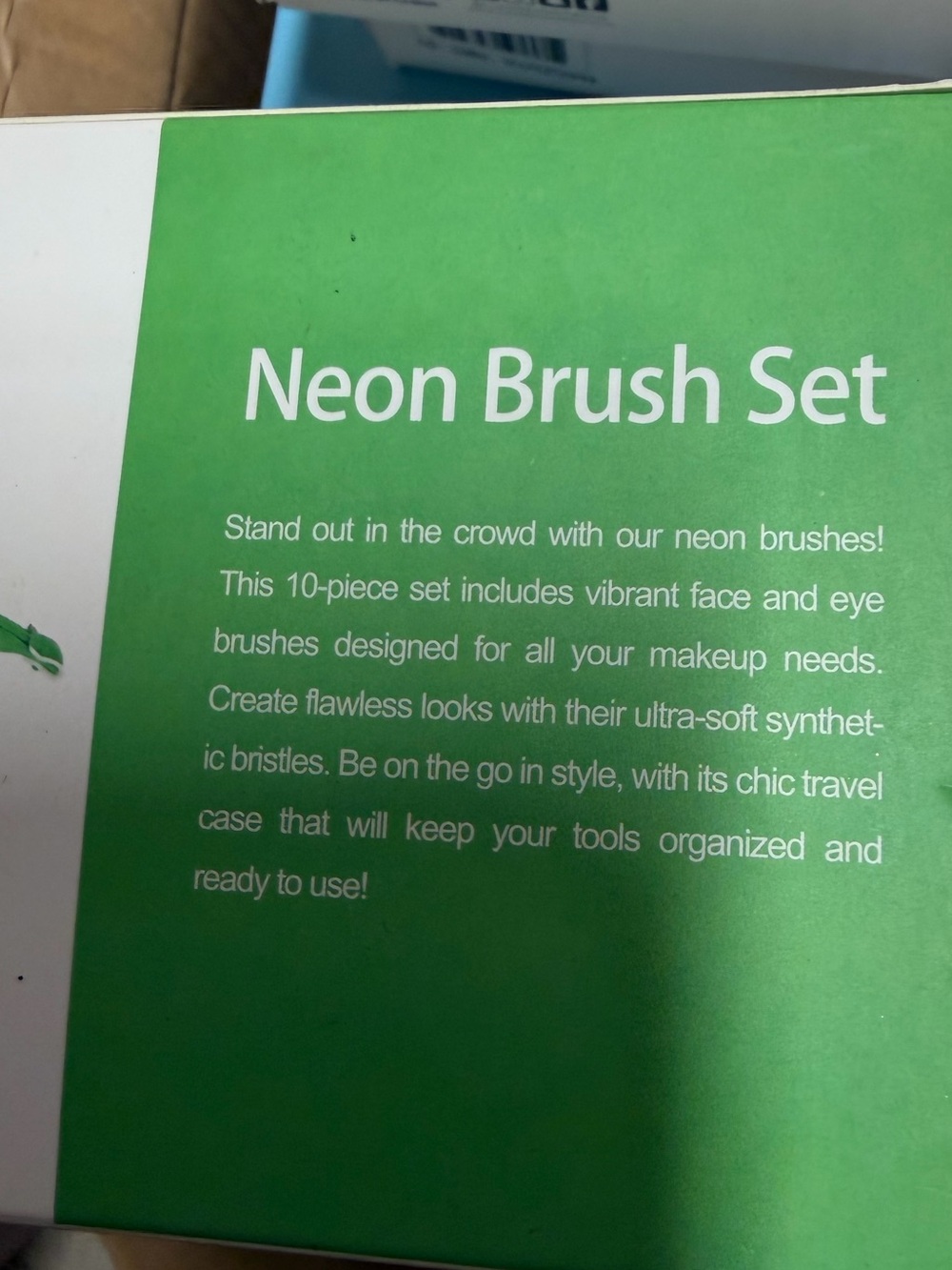 LURELLA COSMETICS Neon Brush Set 10 Pc Set Green NEW - Picture 6 of 6